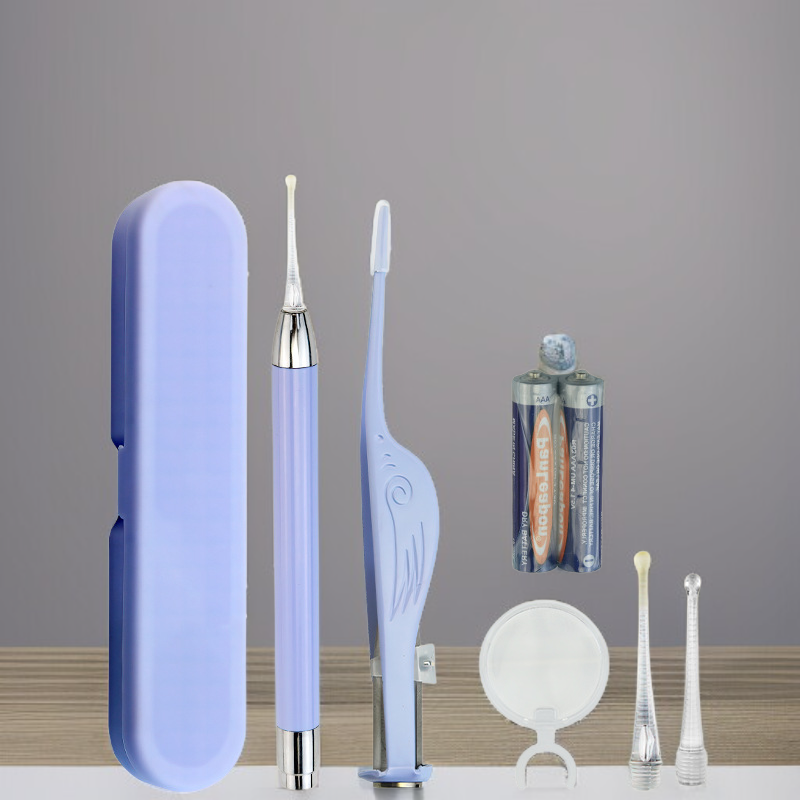 Juego de cucharillas para oídos con luz, herramienta segura para bebés