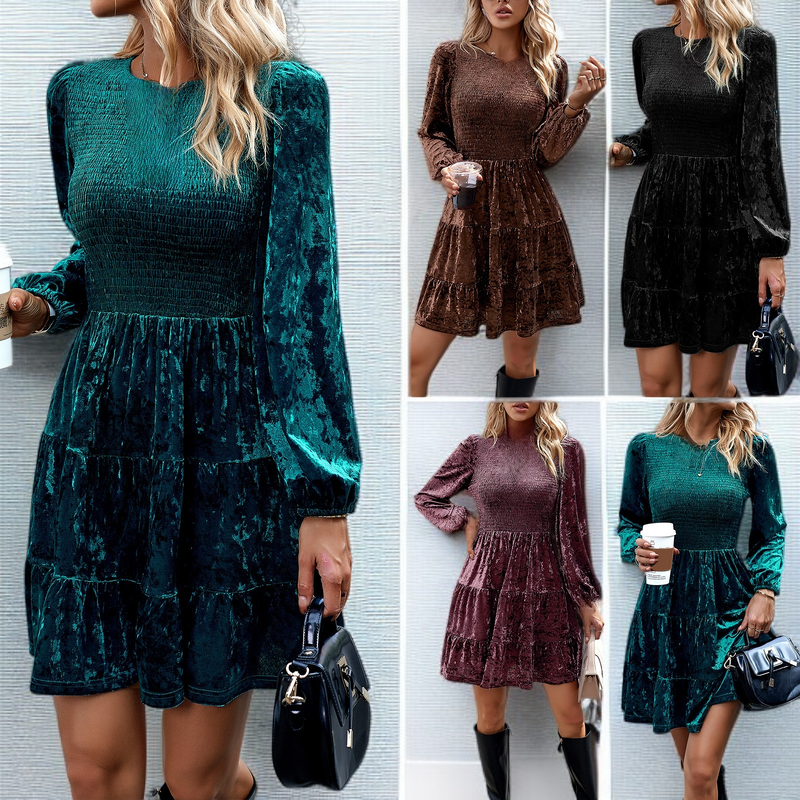 上品な気質のベルベットワンピース