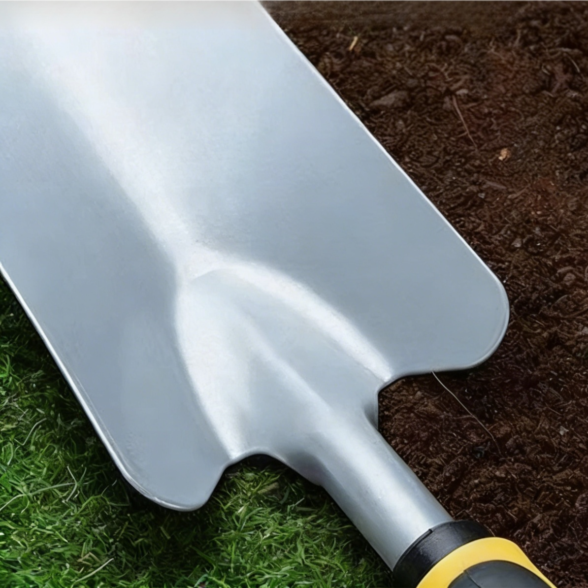 Small Shovel for Potted Plants