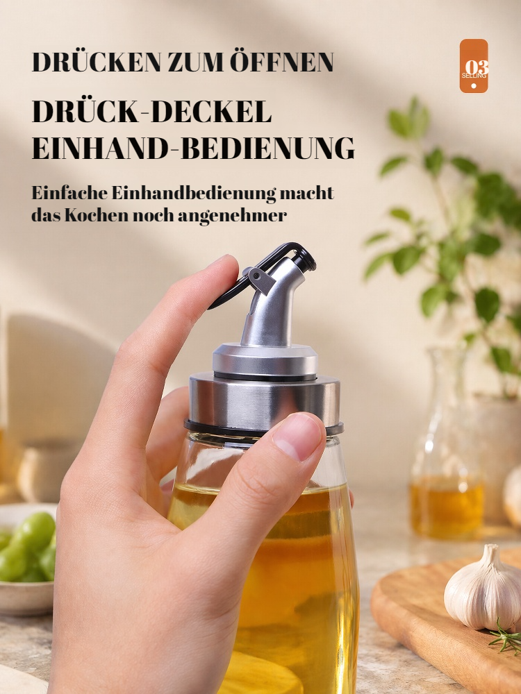Stilvolle Glasölflasche auf Küchentisch