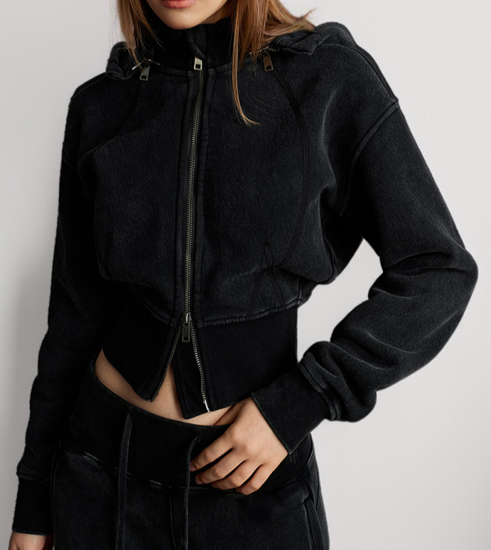 سترة رياضية عملية بجيوب وأزرار