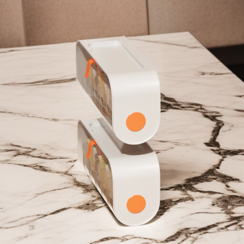 小物も整理できる多機能収納ボックス