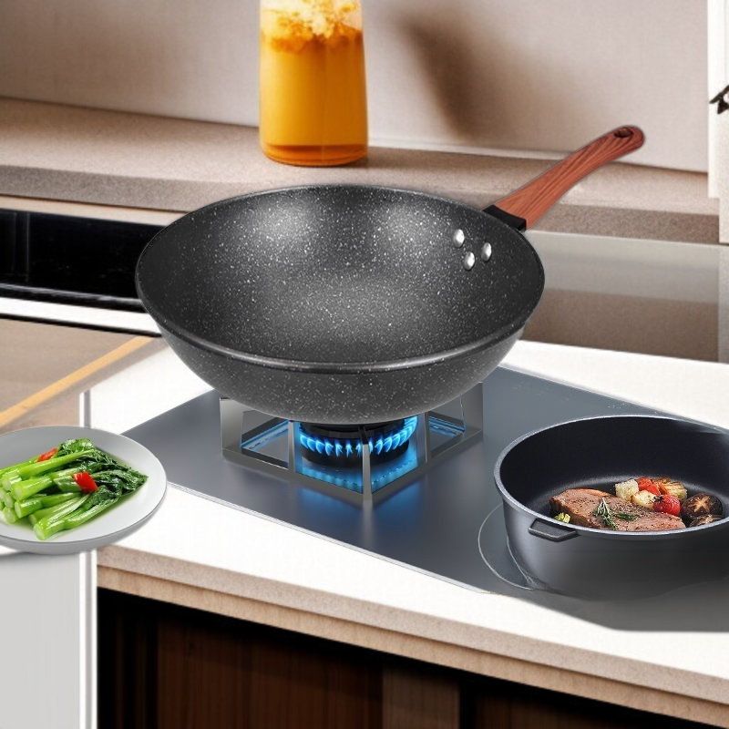 Smoke-Free Wooden Handle Frying Pan