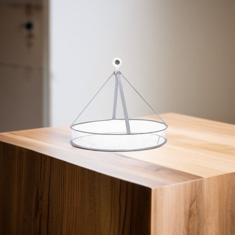 Hanger Mesh Bag for Cooling Socks and Drying Clothes