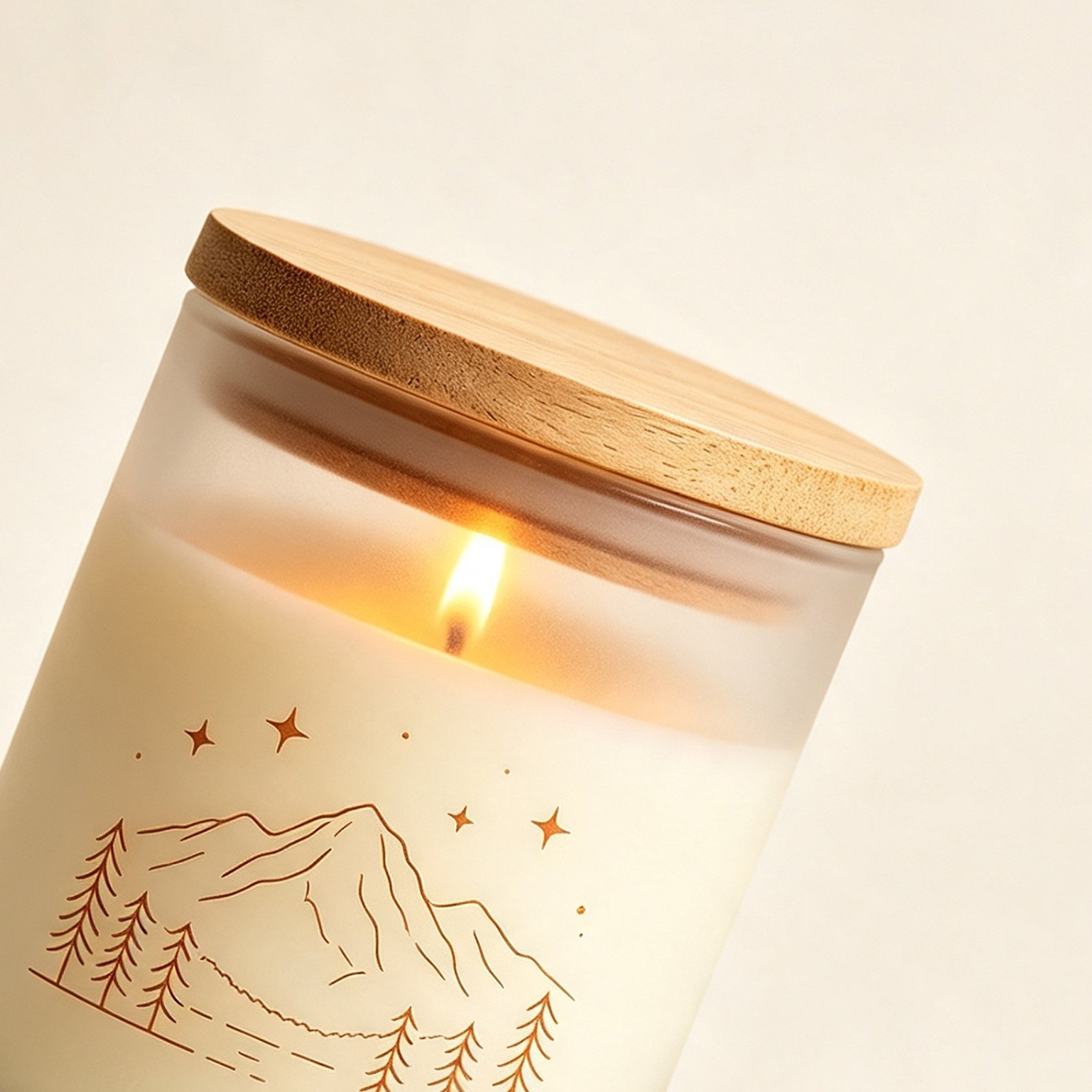 Elegant Frosted Glass Candle with Forest Aroma