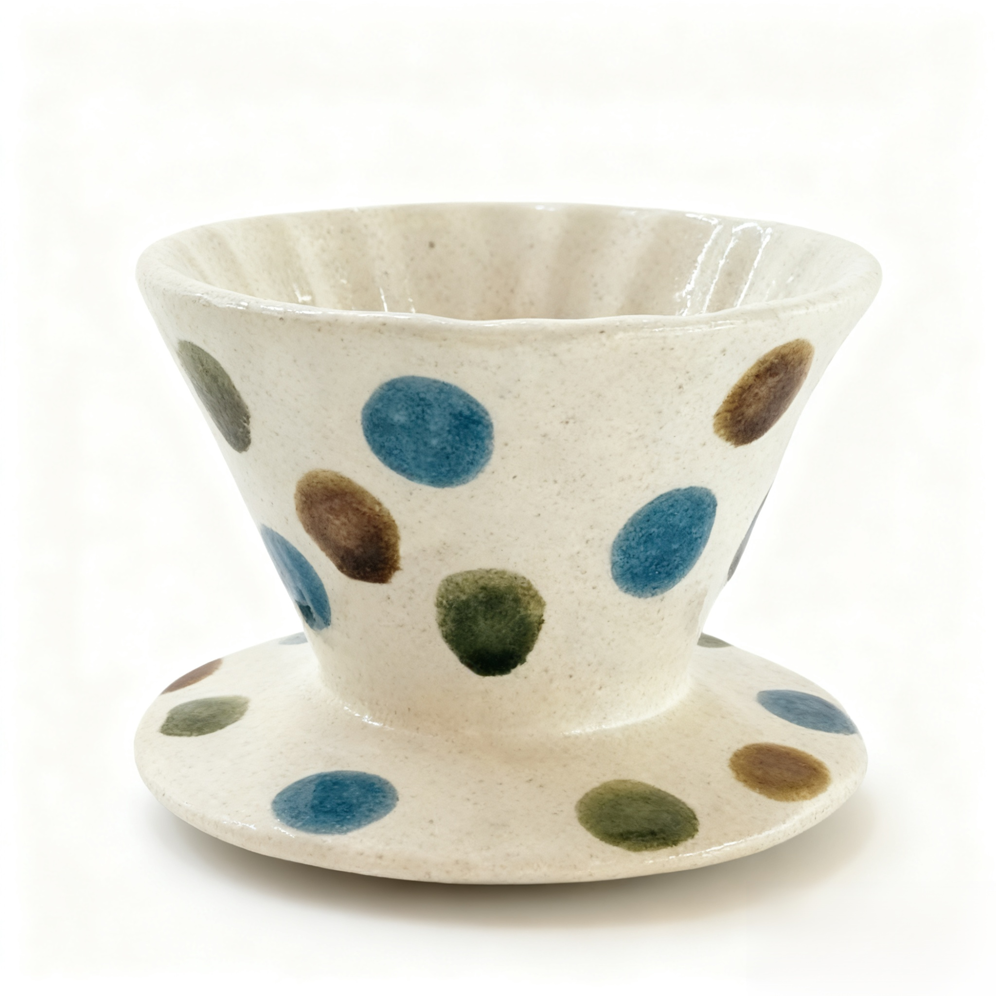 세련된 레트로 감성이 느껴지는 다채로운 물방울 무늬 핸드조각 세라믹 커피컵