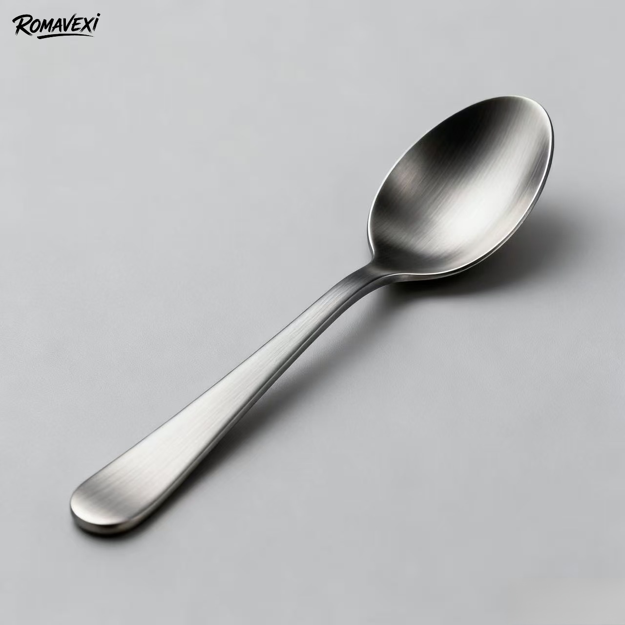 家庭用316ステンレス鋼スプーン8本セットの全体写真