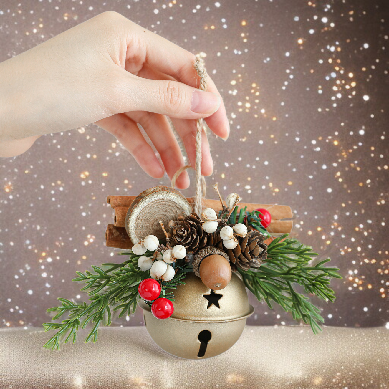 크리스마스 리본 솔방울 장식 전체 모습