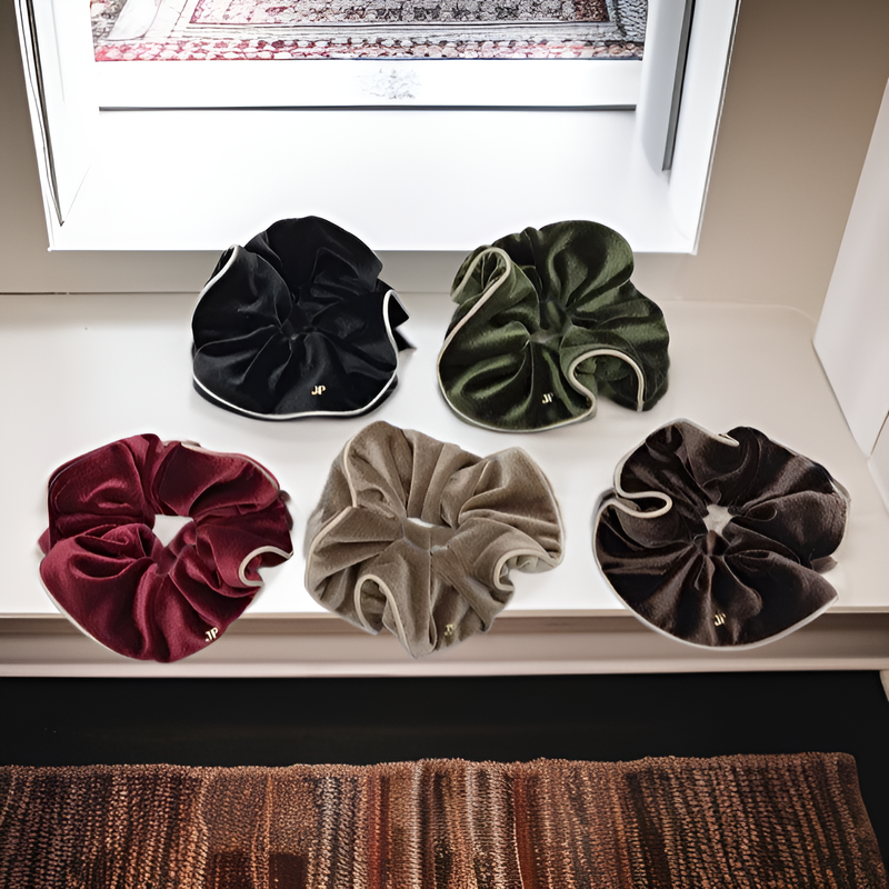 パイピングベルベットシュシュ