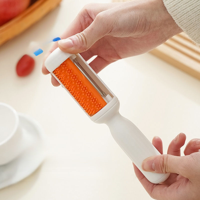 ที่ปอกเปลือกมันฝรั่งและผลไม้ พร้อมที่ขัดล้าง