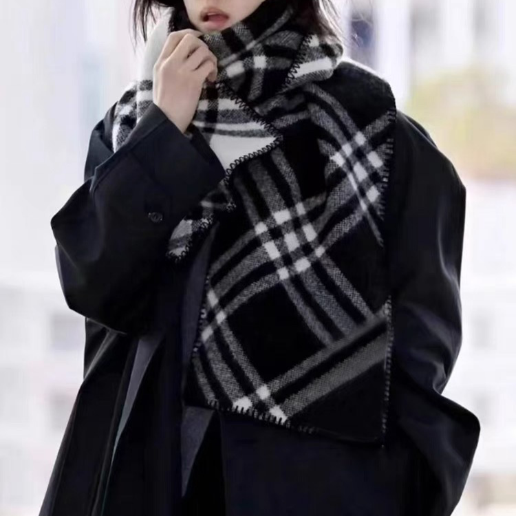 ウール混紡チェック柄保温ショール