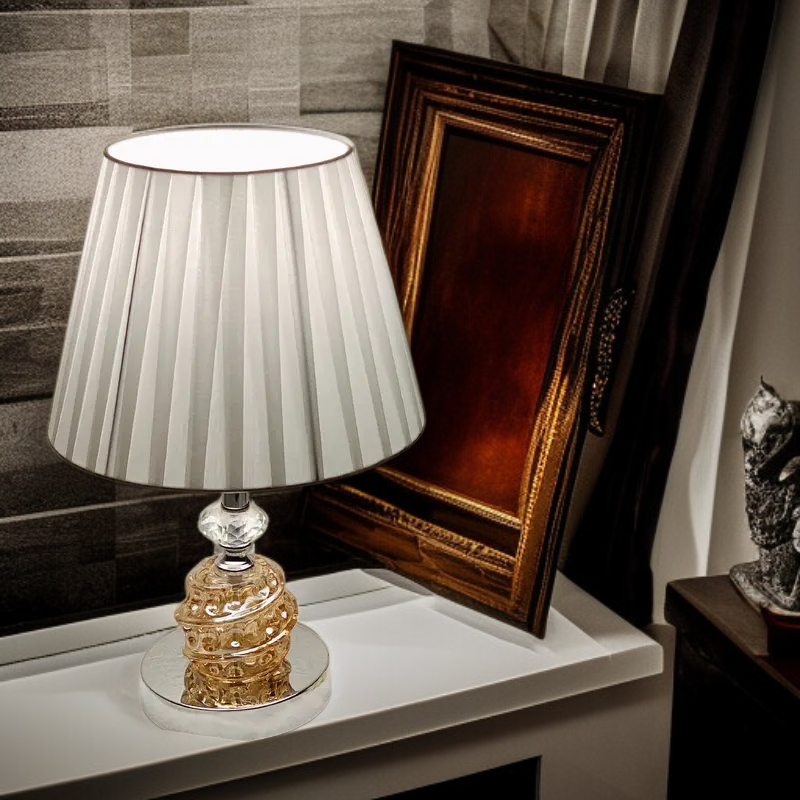  Moderní LED lampa do ložnice s jednoduchým designem