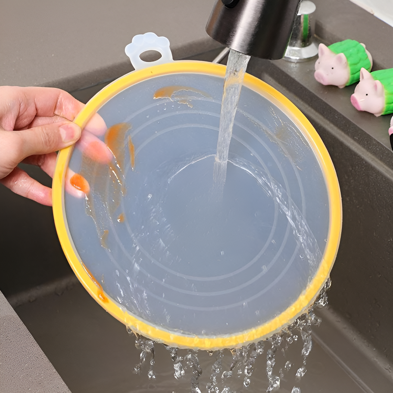 Household dustproof and leakproof silicone bowl lid