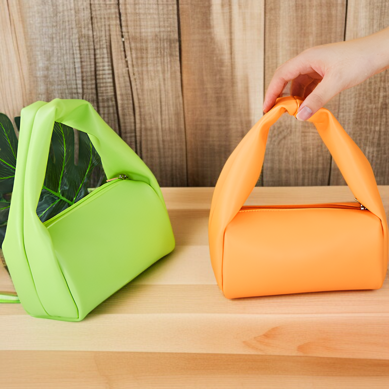 휴대용 화장품 파우치