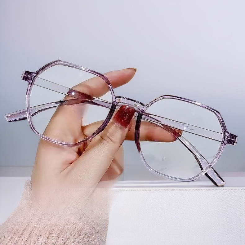  Portable Head-Mounted Magnifying Glasses for Seniors