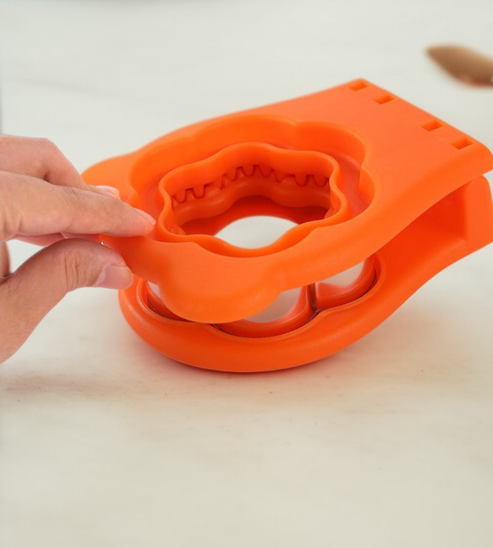 Einfaches Schneiden und Formen von Sandwiches