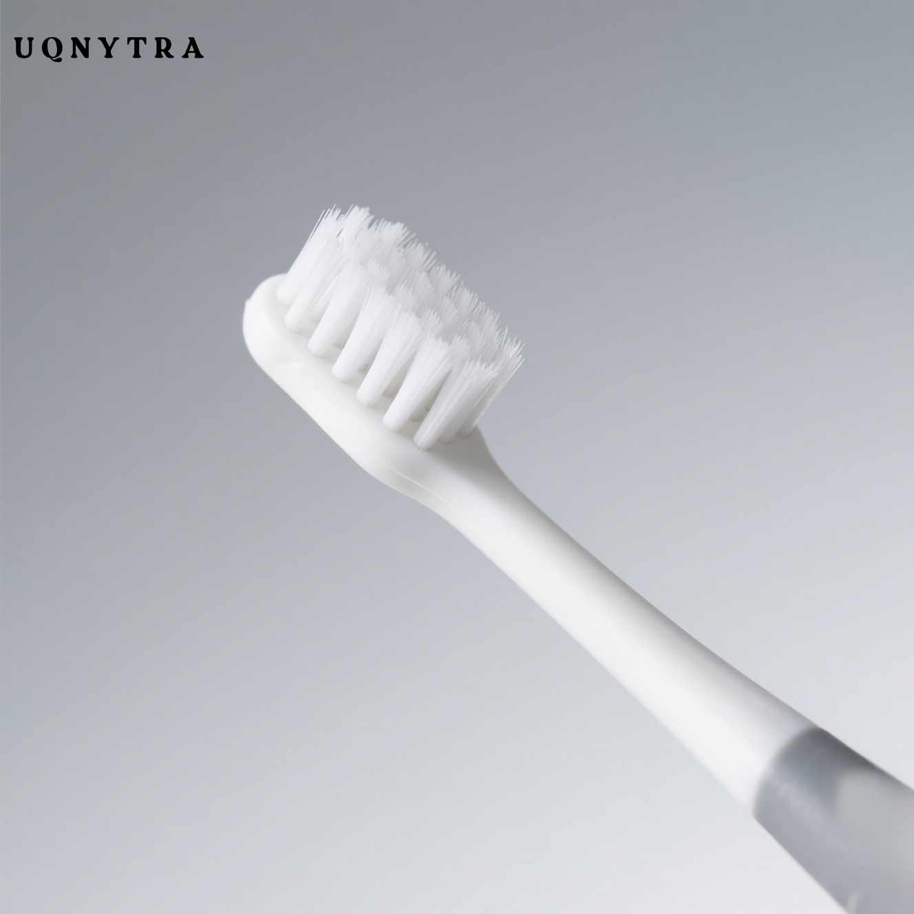 성인용 심플 칫솔 디자인