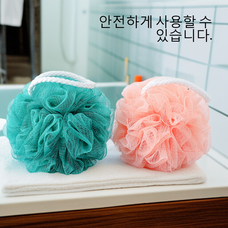 운동 중 사용하는 라지 바디 볼 모습