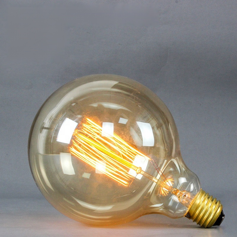 Incandescent light bulb