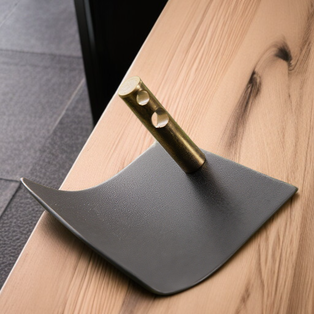 Minimalist horizontal incense holder for aromatherapy