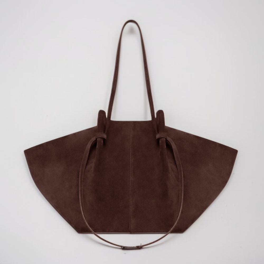 حقيبة كبيرة الحجم تناسب جميع الاحتياجات