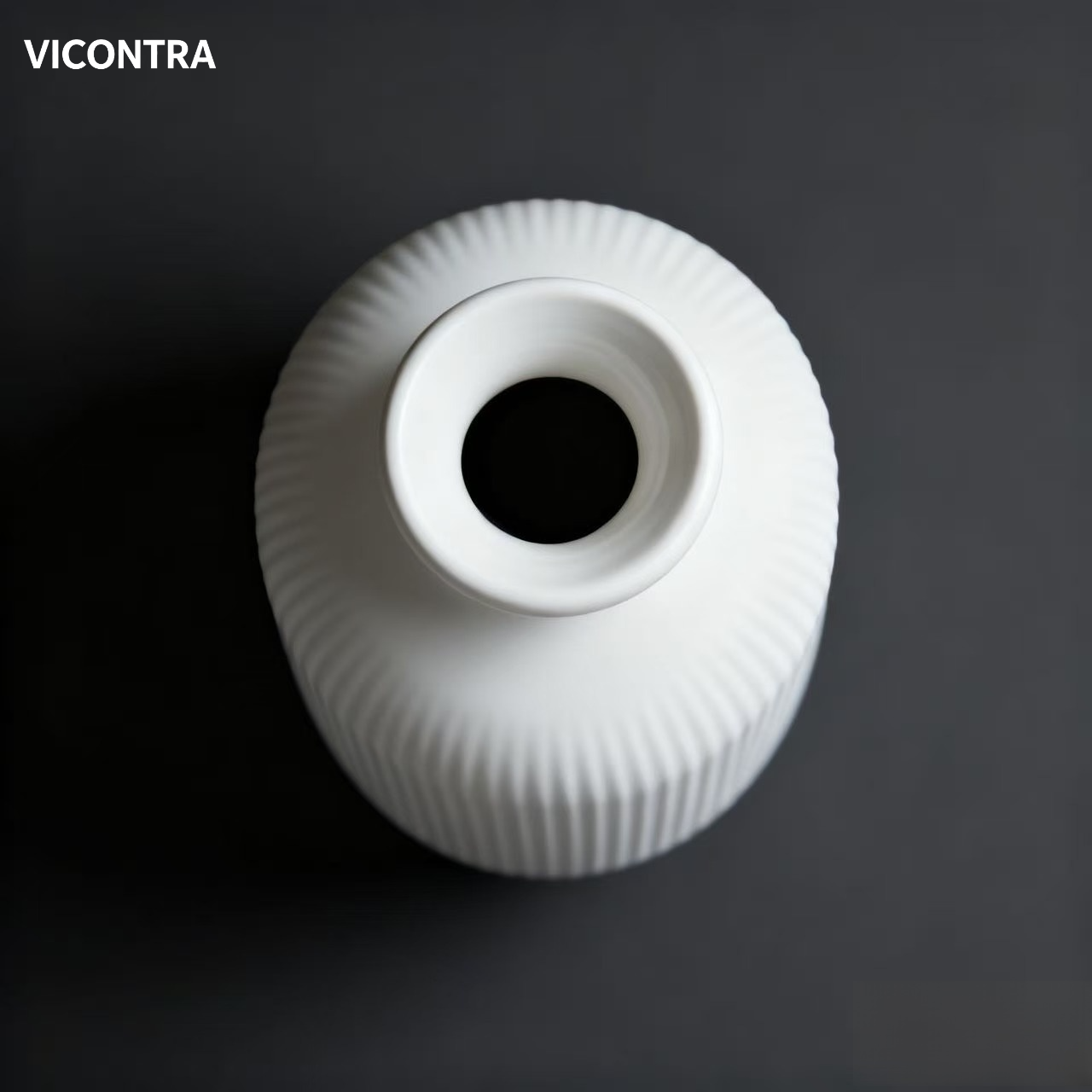 고급스러운 인테리어 장식용 꽃병