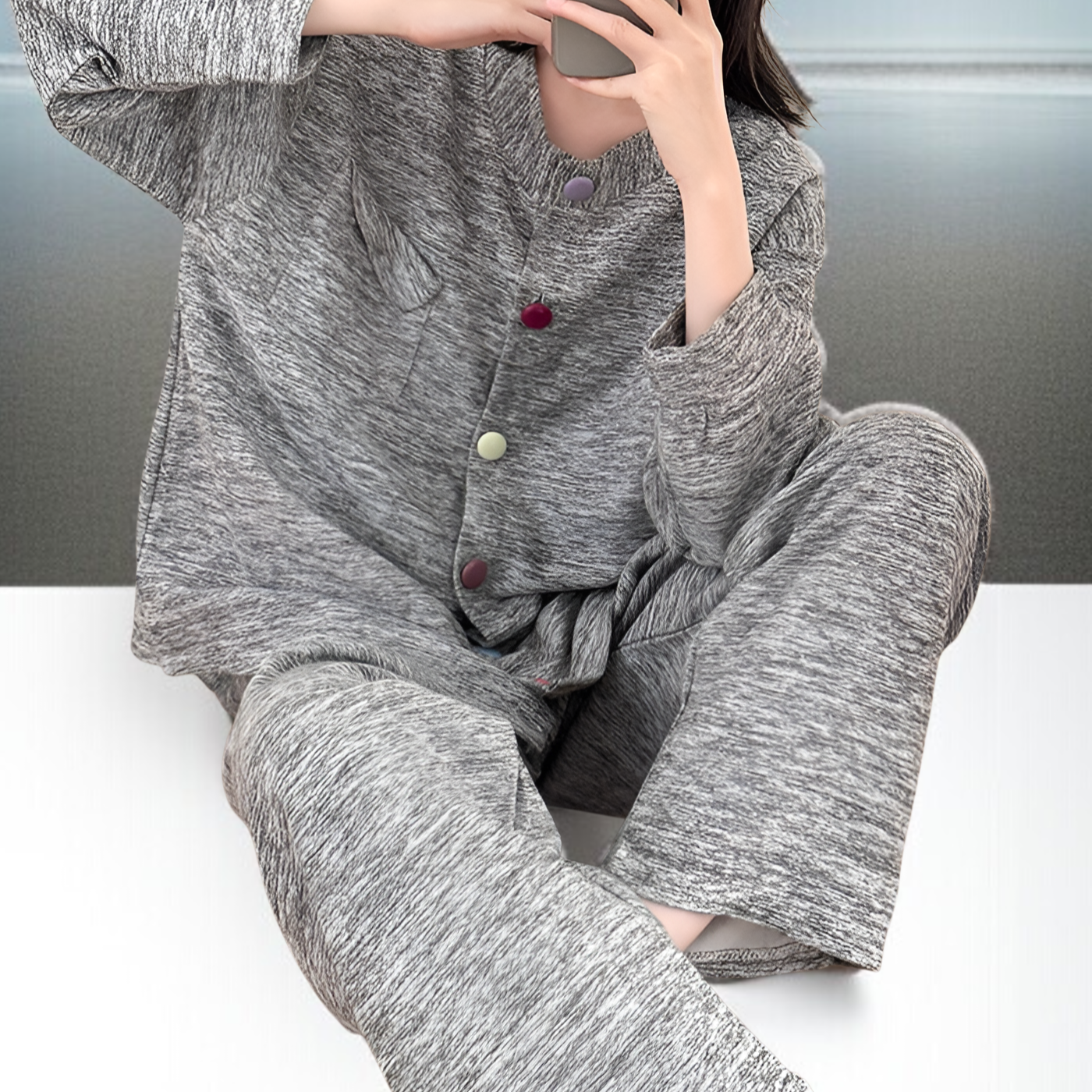 レディース長袖長ズボンパジャマ2着