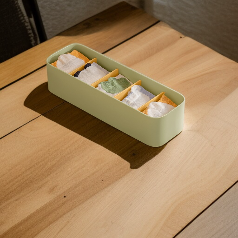 공간 절약에 효과적인 수납함