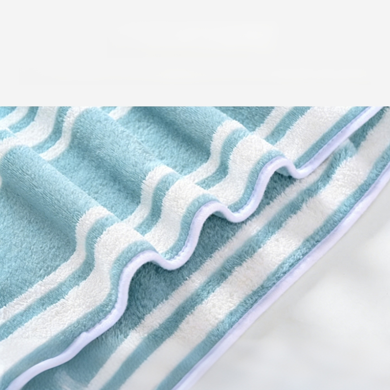 커플용 코랄 플리스 바스타월·타월 세트, 빠른 흡수와 건조, 가정용 따뜻한 스트라이프 세트