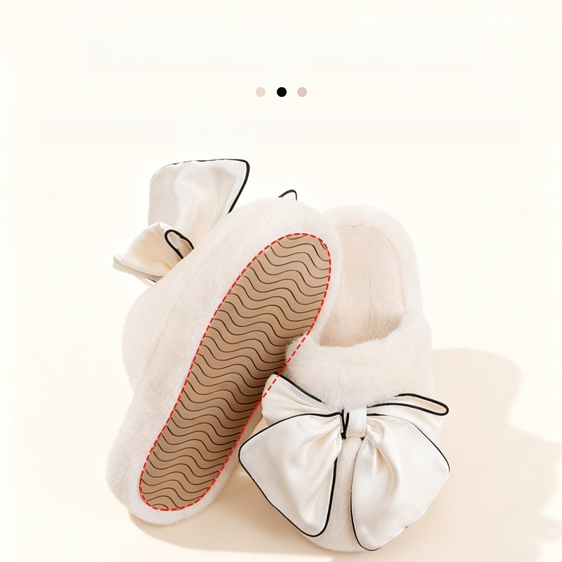 리본이 달린 솜털 슬리퍼