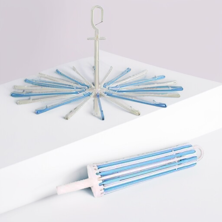 繖形毛巾架晾曬襪子示意圖