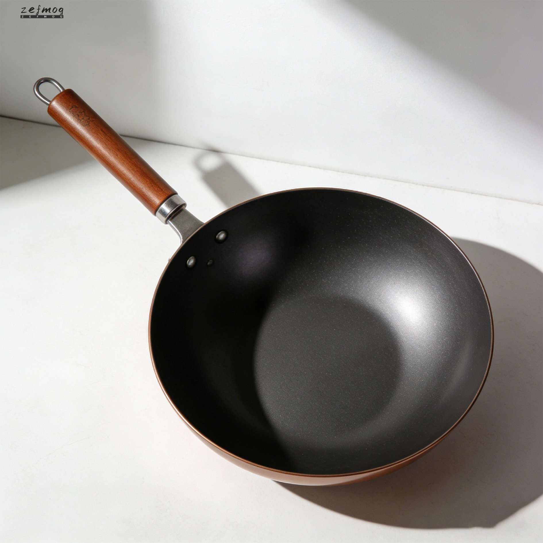 家庭用中華鍋の持ち手部分の拡大画像