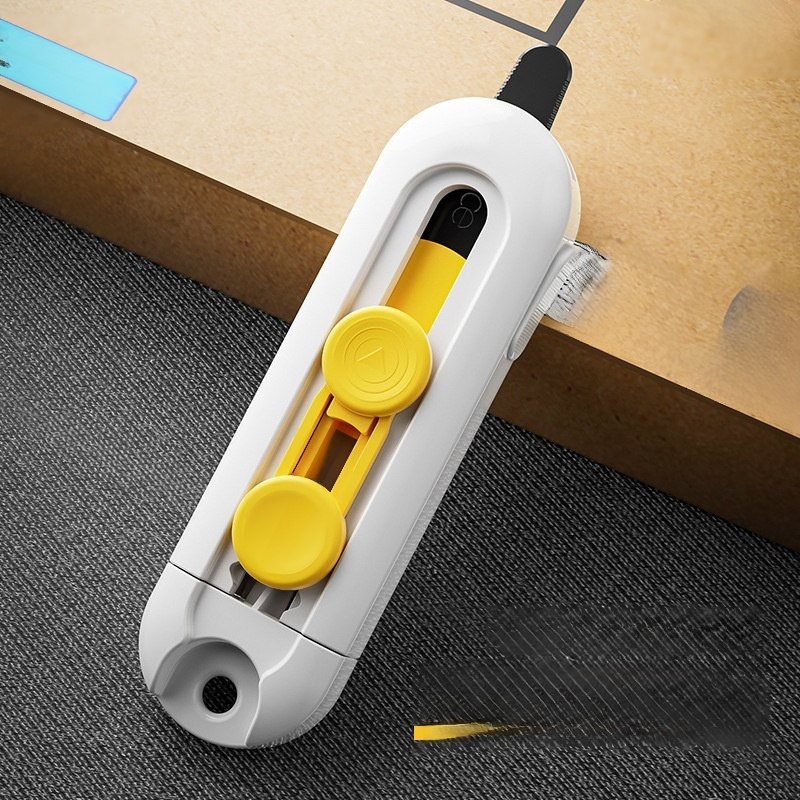 Non-stick knife for unpacking