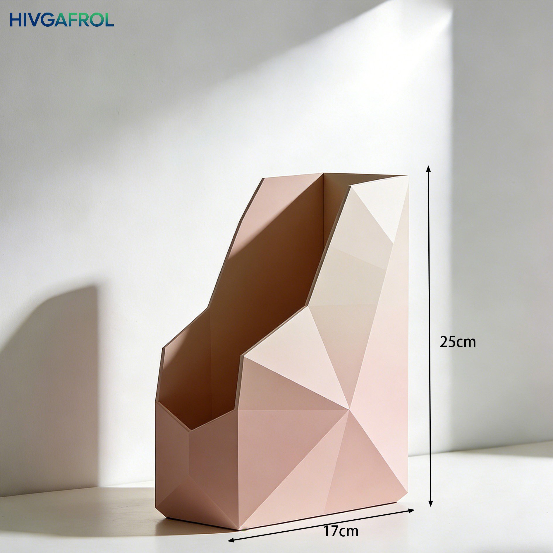 Zbliżenie na organizer plików z dokumentami