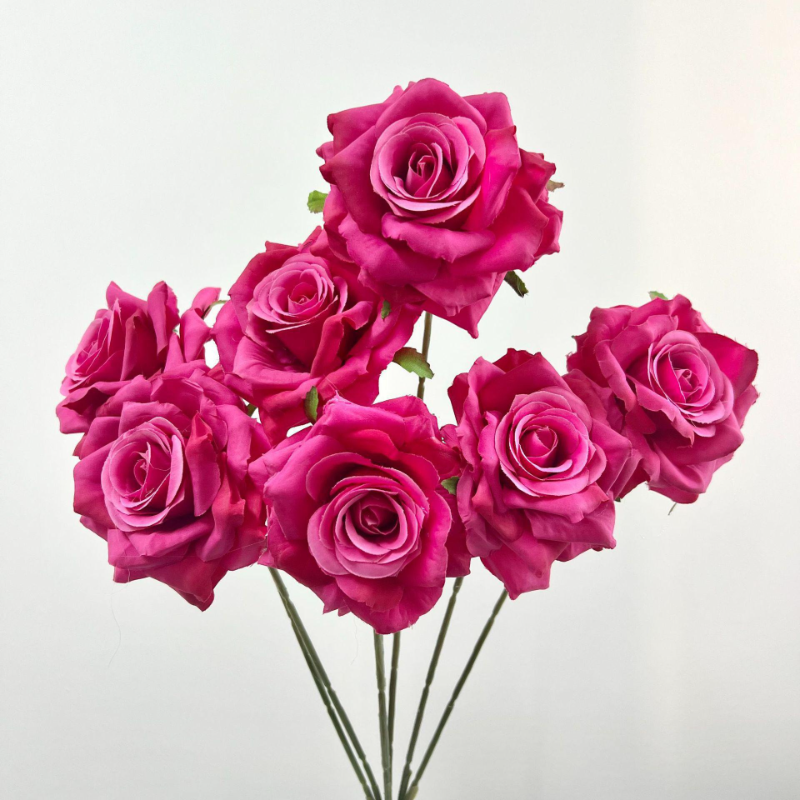 Fleurs artificielles rose rose