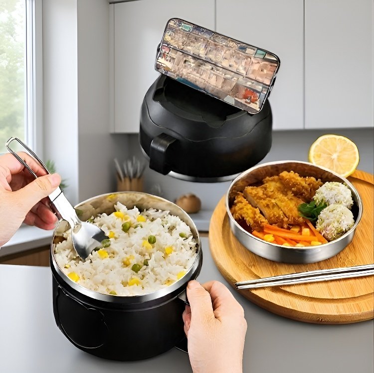 Detalle del interior de la taza de acero inoxidable