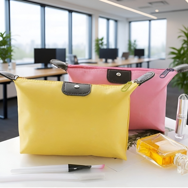 Nuevo neceser impermeable portátil para mujer, mini bolsa de cosméticos tipo dumpling