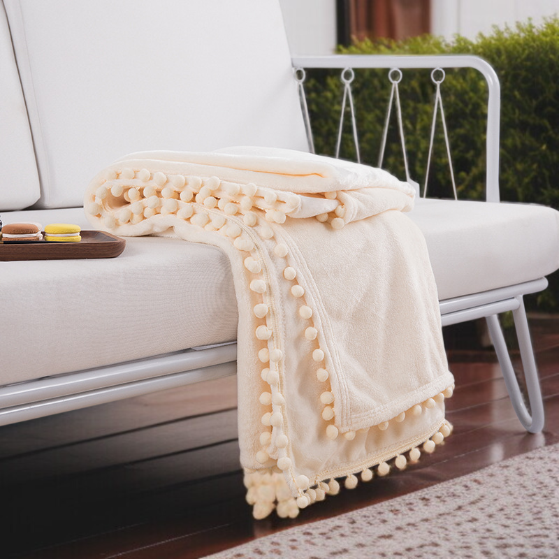 オフィスソファー毛布 フランネルボール厚手装飾毛布 タッセル付きブランケット