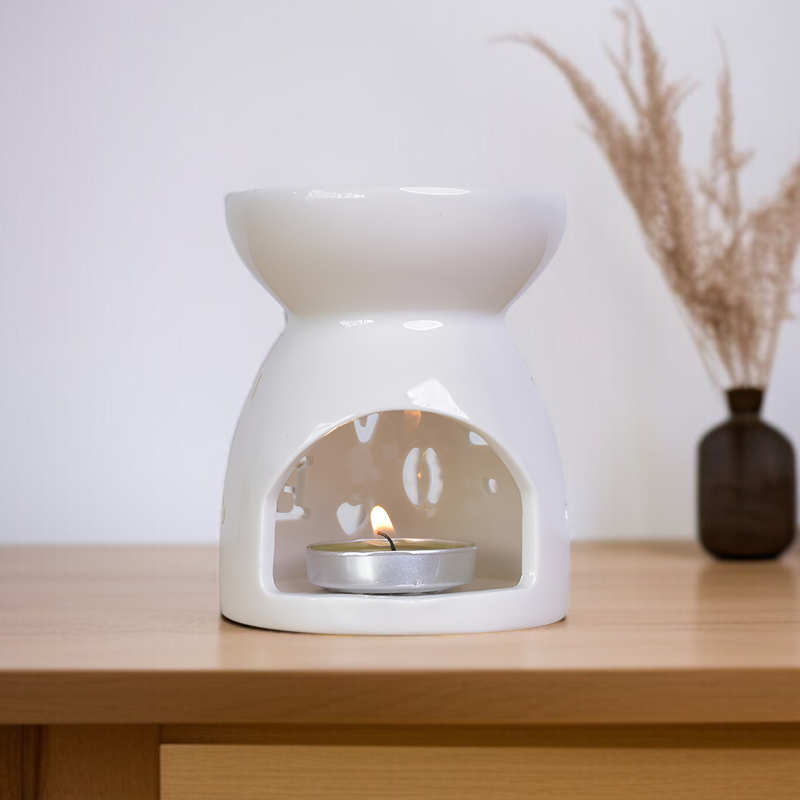 25新作 ホワイトセラミック アロマオイルバーナー キャンドルアロマランプ 工場直販 | 跨境人気商品