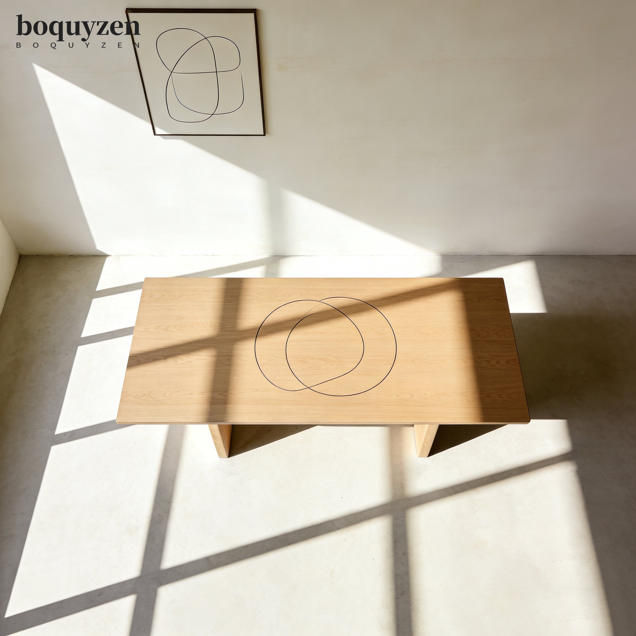 Moderní kancelářský stůl