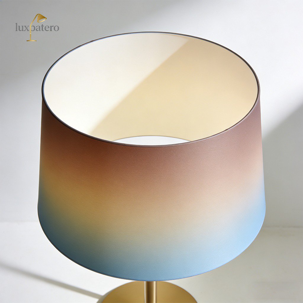 輕奢金屬落地燈