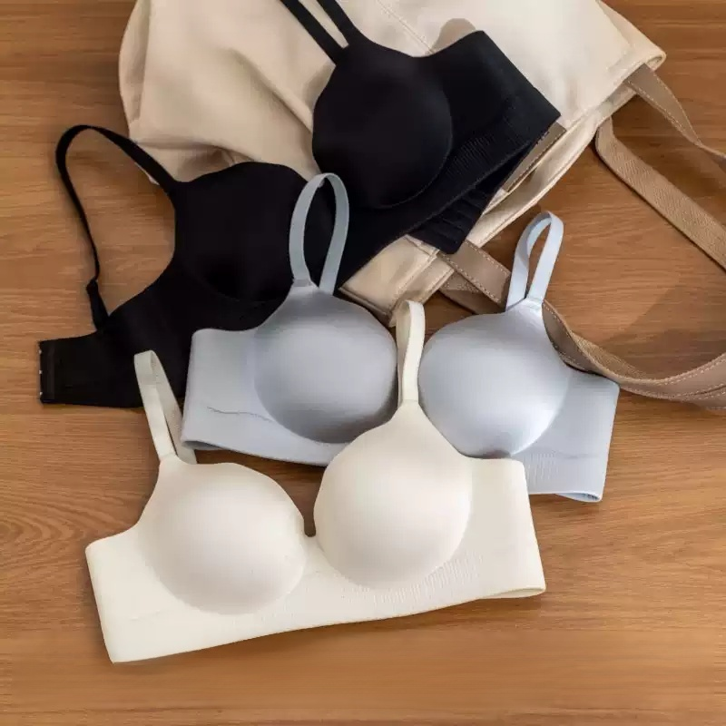 Anti-sagging, small breasts, push-up and enlargement wire-free bra