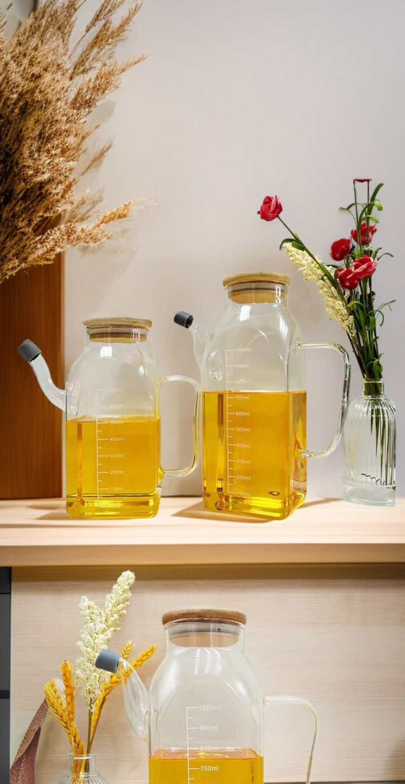 Praktische Glasflasche zum Dosieren von Öl