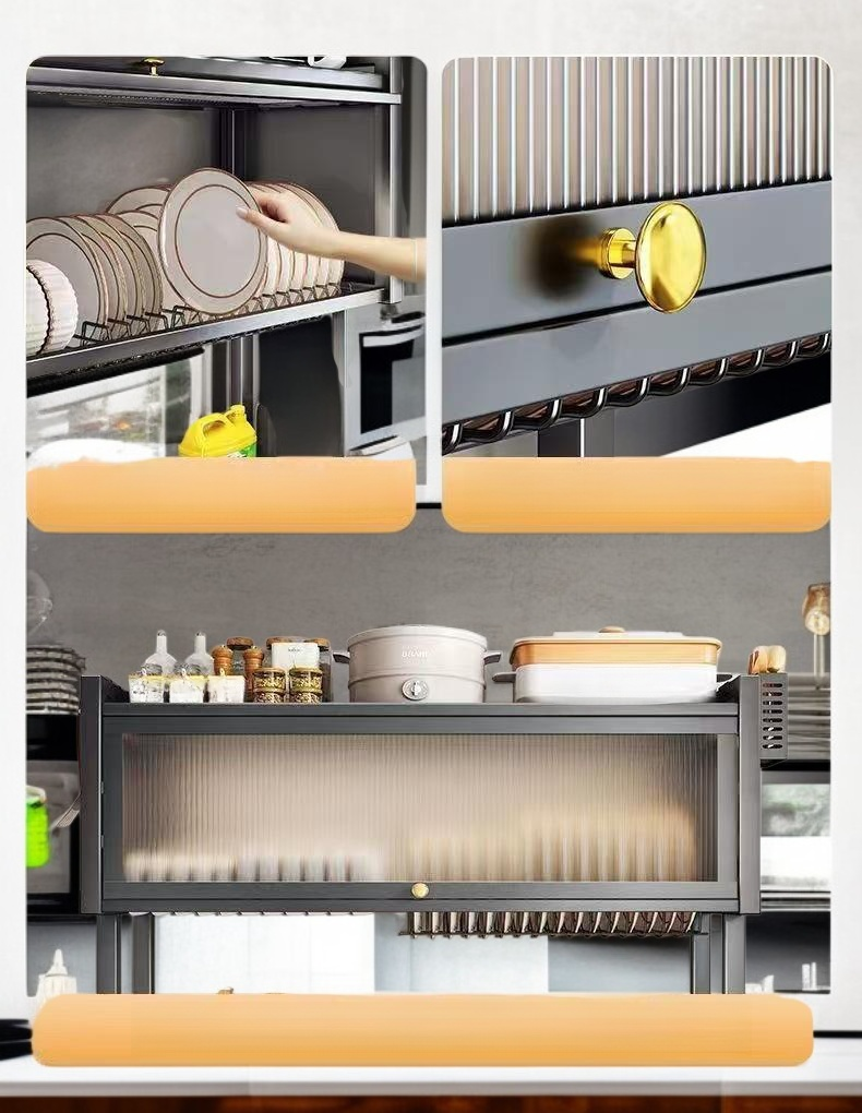 ชั้นวางของติดผนังประหยัดพื้นที่ในห้องครัว