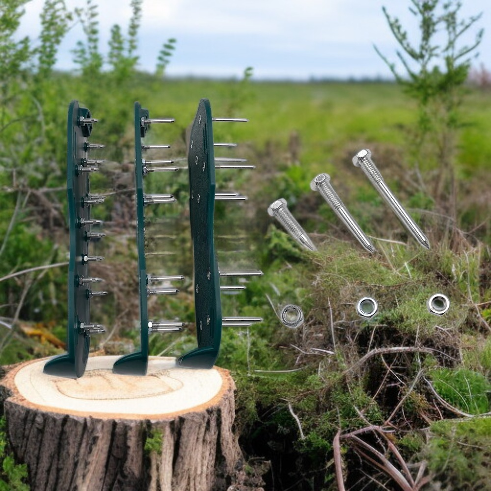 Tuliver nailed footwear for painting and waterproofing work