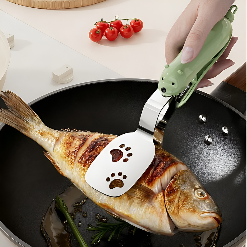 Fried fish, steak, stir fried shovel, vegetable clip