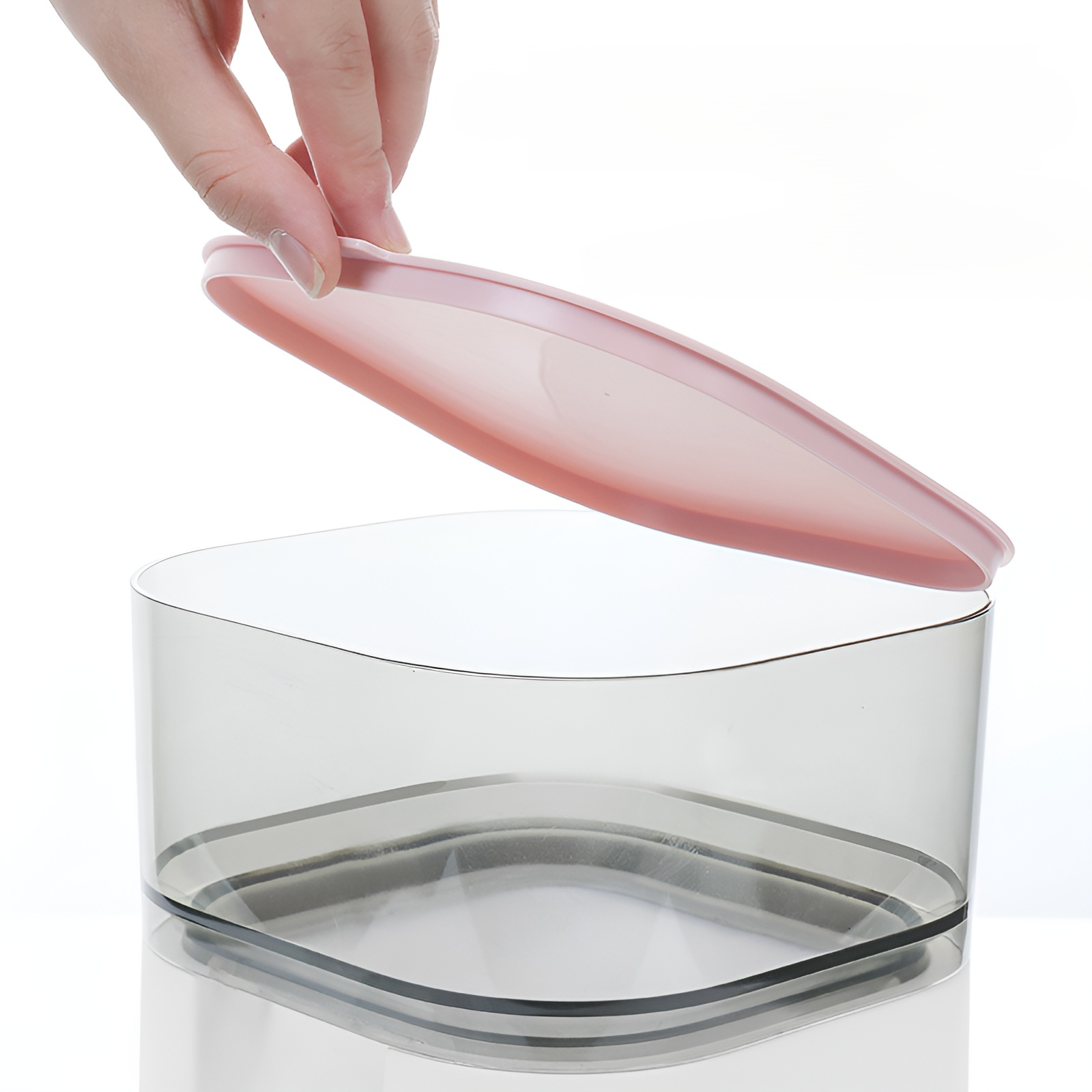 Neuer automatischer Futterspender (für Hunde)