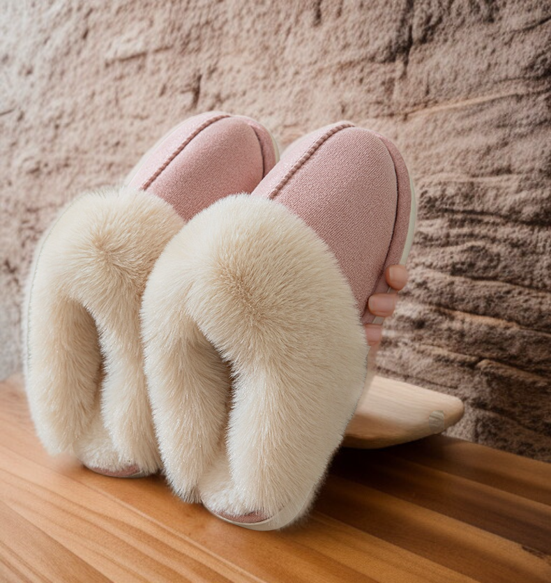 男女適用毛棉拖鞋同框展示