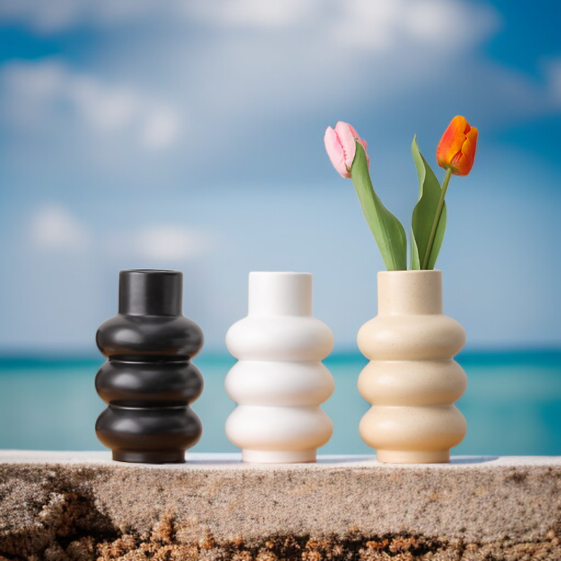 แจกันเซรามิก