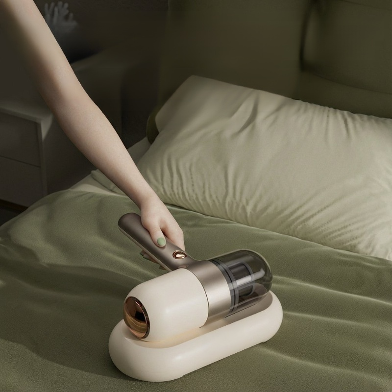 Small household wireless sterilization, vacuum cleaning, UV mite removal device